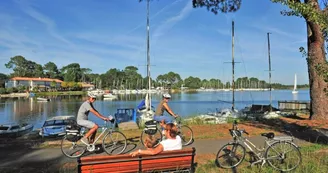 balade-velo-pistes-cyclables-lac